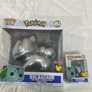 Large Silver Bulbasaur+Normal Silver Bulbasaur
